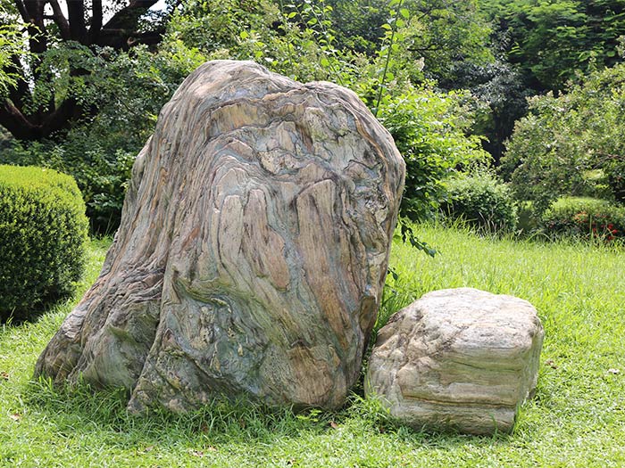 #139大理岩與綠色片岩互層