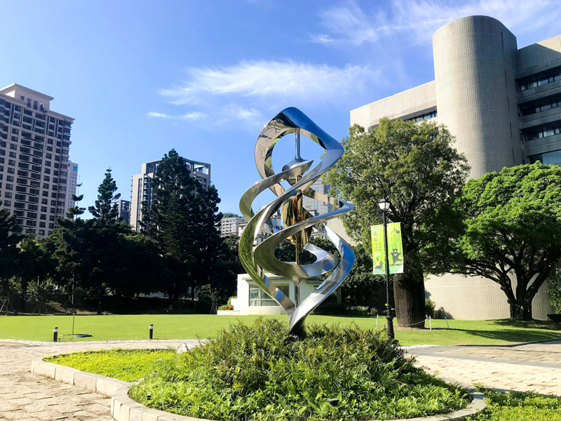 再享國際獎項青睞！科博館公共藝術造景獲 2021美國《MUSE》設計大獎
