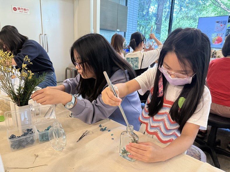 科學節:瓶中花-浮游花瓶DIY-圖片50