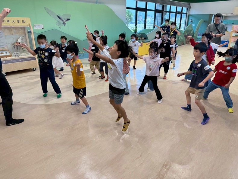 幼兒園：昆蟲大變身(11/09)-圖片75