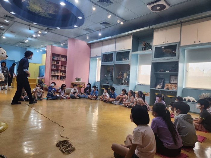 幼兒園：拿麼厲害的北極熊(5/11)-圖片1
