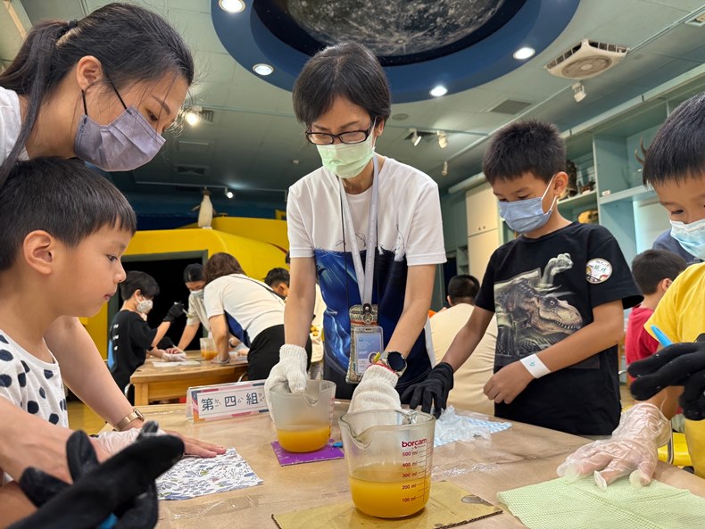 幼兒園：科學解蜜(8/14)-圖片23