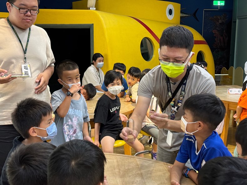 幼兒園：科學解蜜(8/14)-圖片55