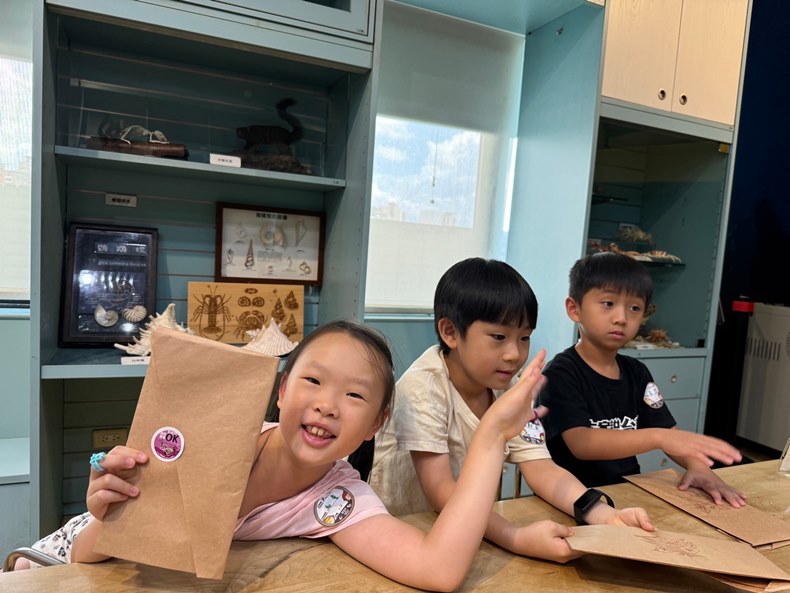 幼兒園：科學解蜜(8/14)-圖片82