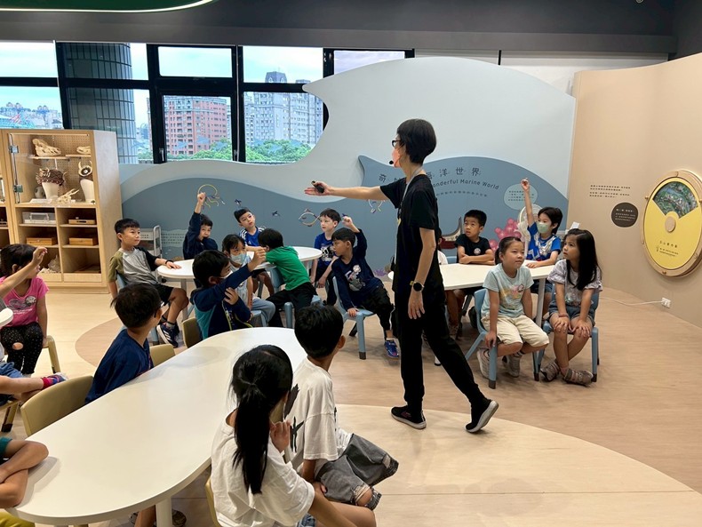 幼兒園： 蝴蝶的彩衣(7/11)-圖片9