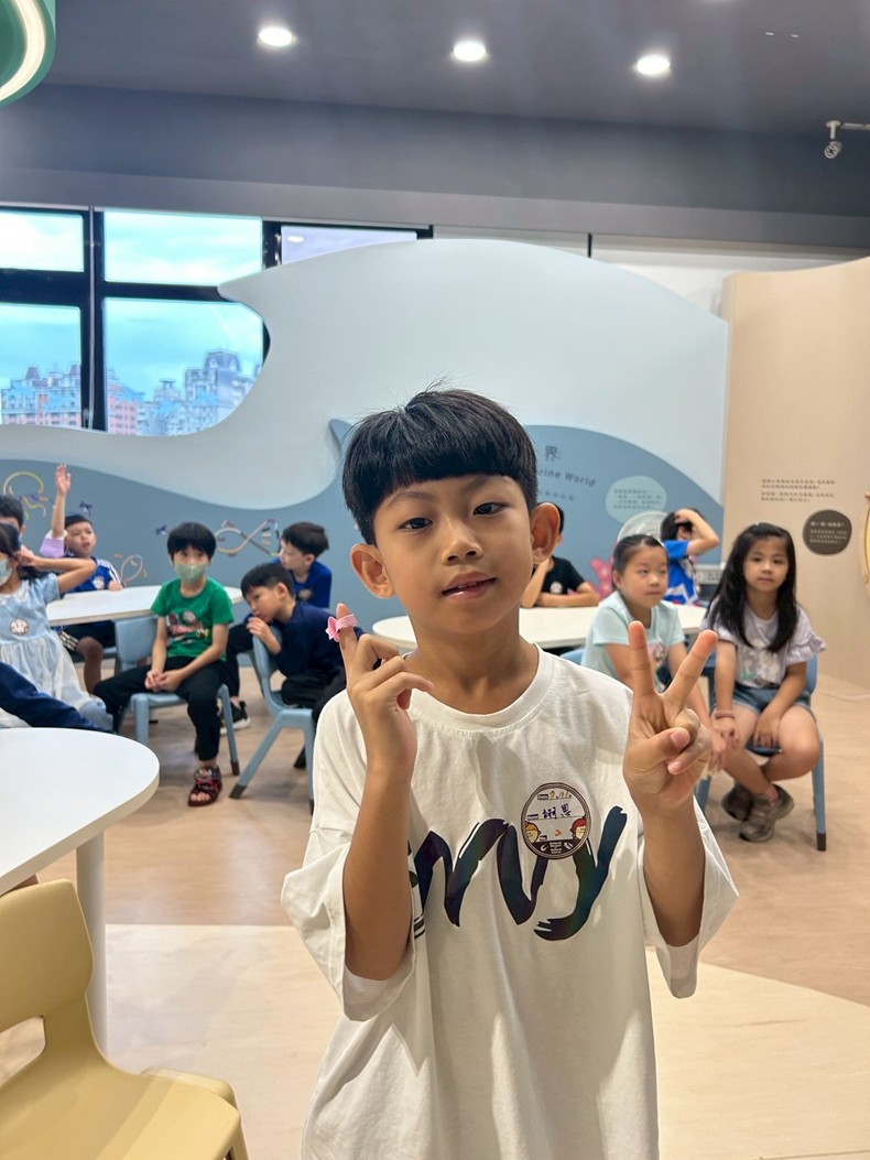 幼兒園： 蝴蝶的彩衣(7/11)-圖片11