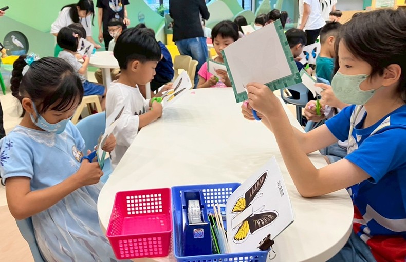 幼兒園： 蝴蝶的彩衣(7/11)-圖片65