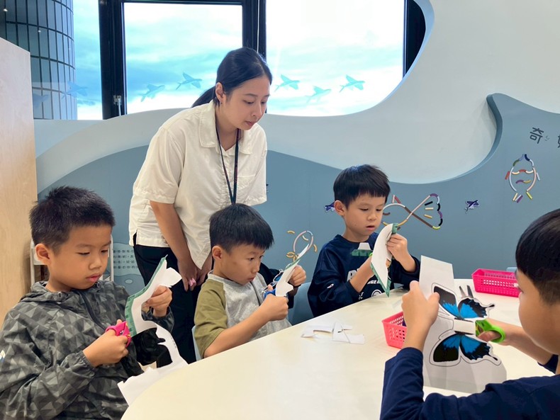 幼兒園： 蝴蝶的彩衣(7/11)-圖片69