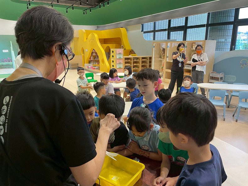 幼兒園： 蝴蝶的彩衣(7/11)-圖片123