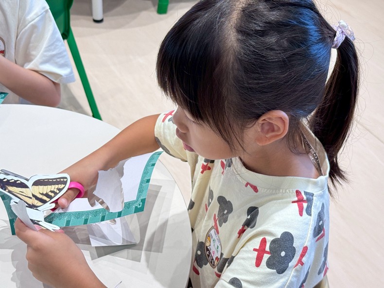幼兒園： 蝴蝶的彩衣(7/16)-圖片44