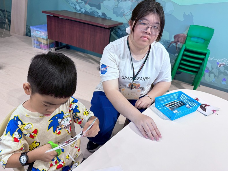 幼兒園： 蝴蝶的彩衣(7/16)-圖片52