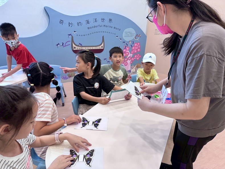 幼兒園： 蝴蝶的彩衣(7/16)-圖片63