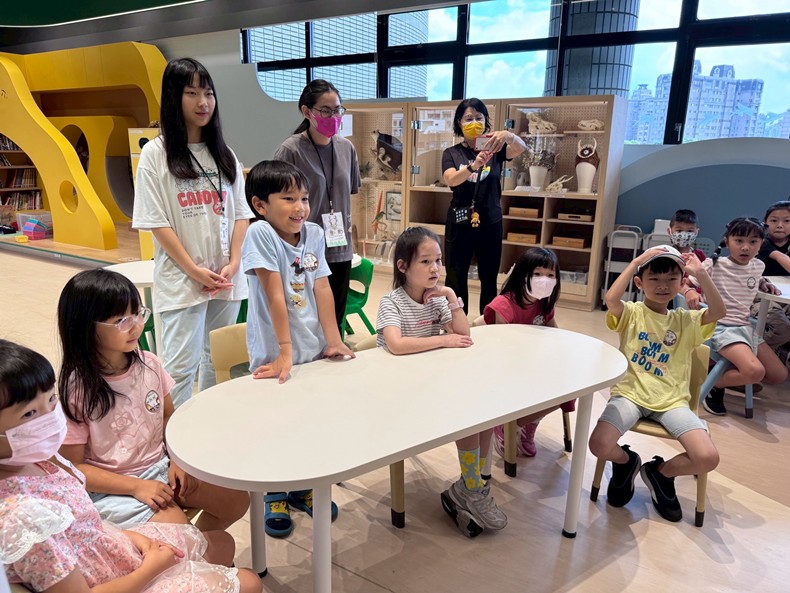 幼兒園： 蝴蝶的彩衣(7/16)-圖片68