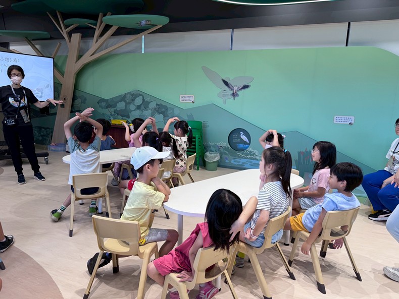 幼兒園： 蝴蝶的彩衣(7/16)-圖片73