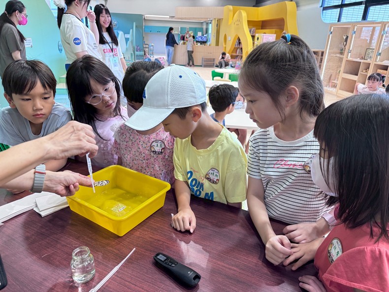 幼兒園： 蝴蝶的彩衣(7/16)-圖片107
