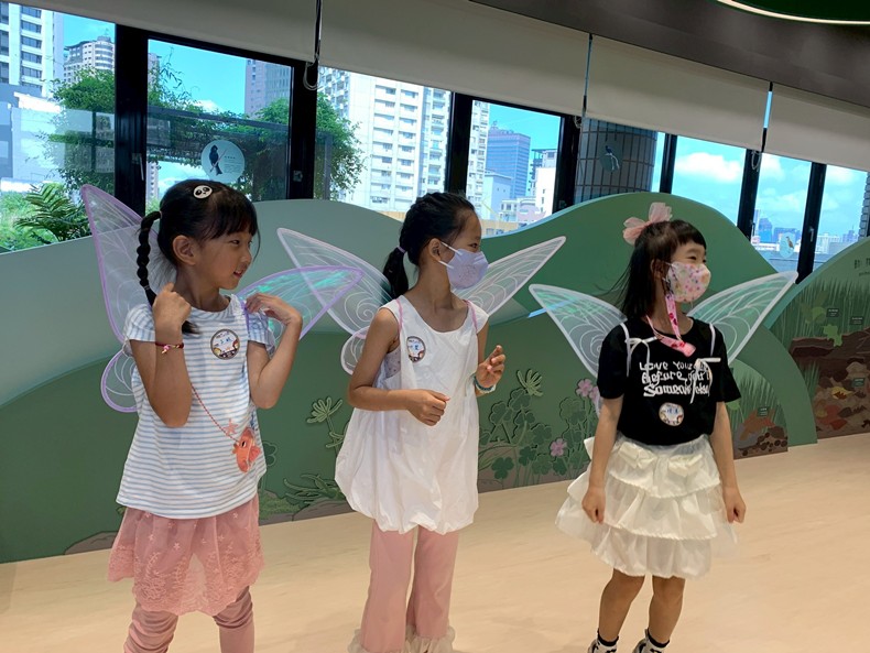 幼兒園： 蝴蝶的彩衣(7/18)-圖片1