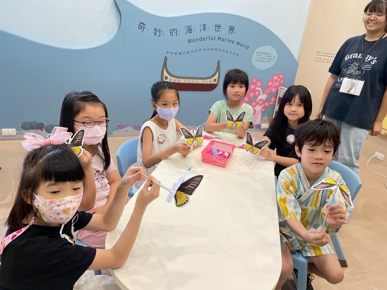 幼兒園： 蝴蝶的彩衣(7/18)-圖片21