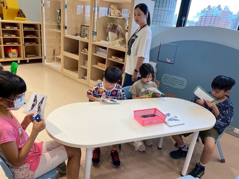 幼兒園： 蝴蝶的彩衣(7/18)-圖片39