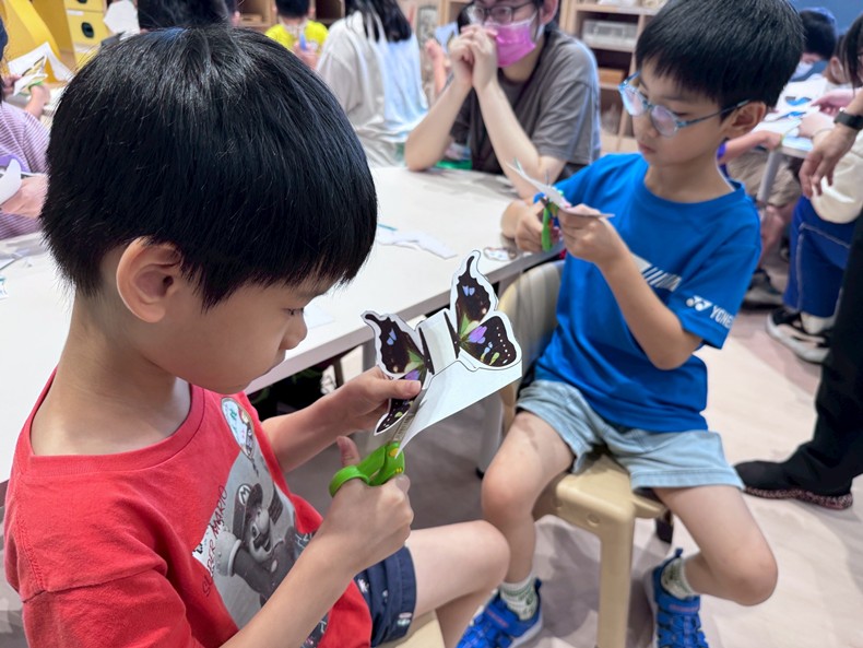幼兒園： 蝴蝶的彩衣(7/23)-圖片68