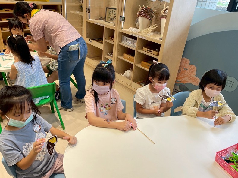 幼兒園： 蝴蝶的彩衣(7/25)-圖片18