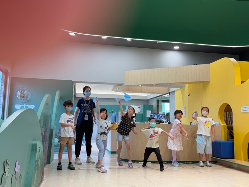 幼兒園：乘著風的翅膀(8/12)-圖片98