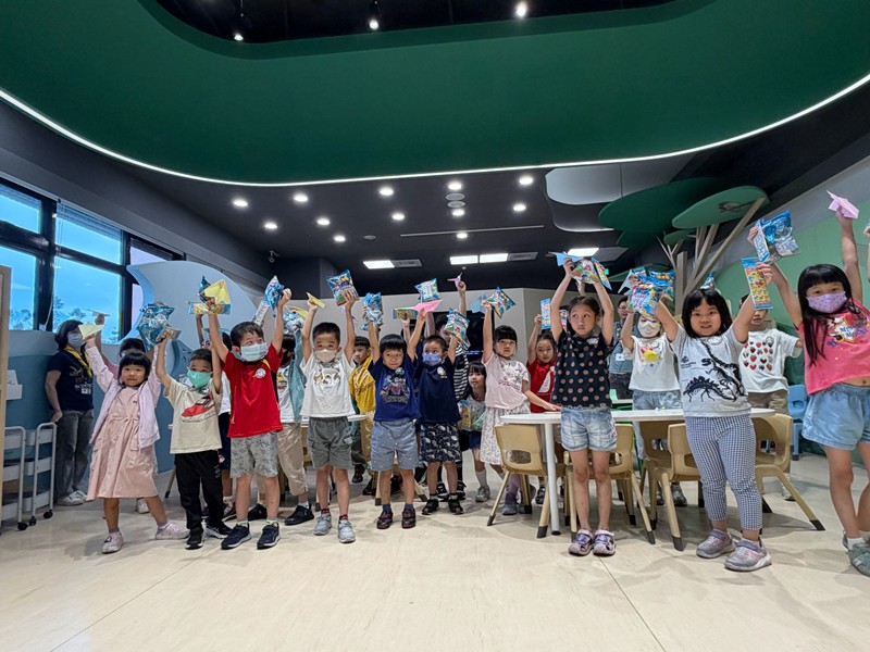 幼兒園：乘著風的翅膀(8/12)-圖片99