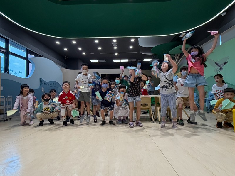 幼兒園：乘著風的翅膀(8/12)-圖片101