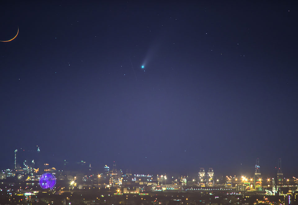 李倬仁-掠過台中市的 NEOWISE彗星2