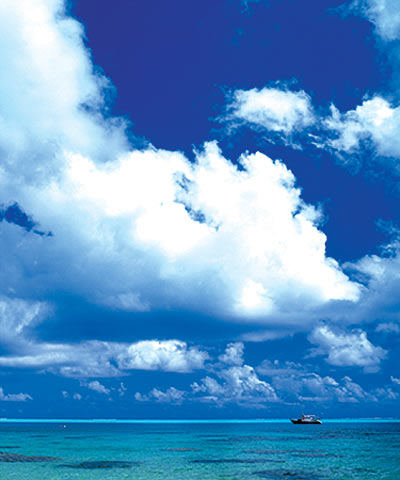 Beautiful sea, blue sky and clouds.